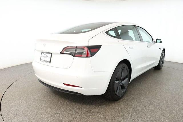 Photo of 2020 Pearl White Multi-Coat Tesla Model 3