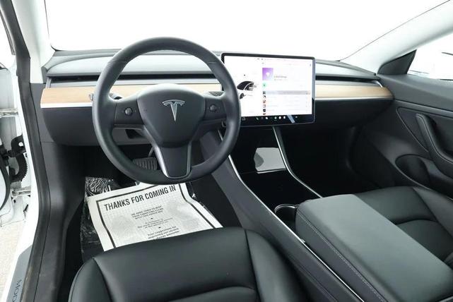 Photo of 2020 Pearl White Multi-Coat Tesla Model 3