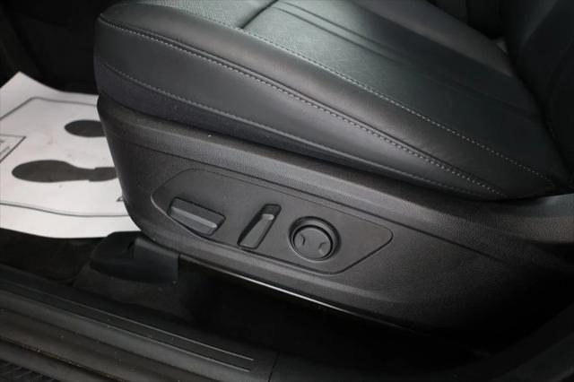 Photo of 2021 Gravity Grey Kia Sorento