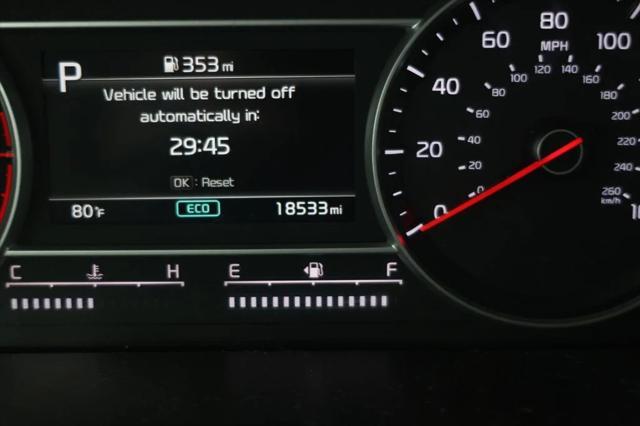 Photo of 2021 Gravity Grey Kia Sorento