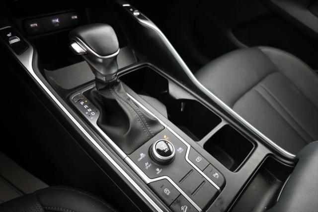 Photo of 2021 Gravity Grey Kia Sorento