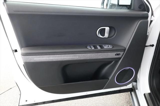 Photo of 2023 Atlas White Hyundai IONIQ 5