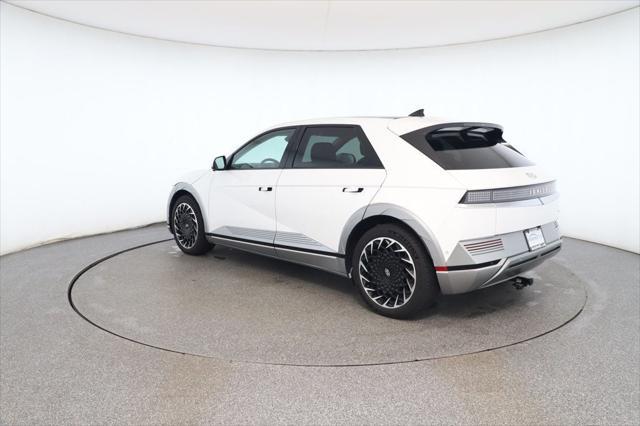 Photo of 2023 Atlas White Hyundai IONIQ 5