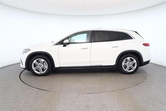Photo of 2023 Polar White Mercedes-Benz EQS 450