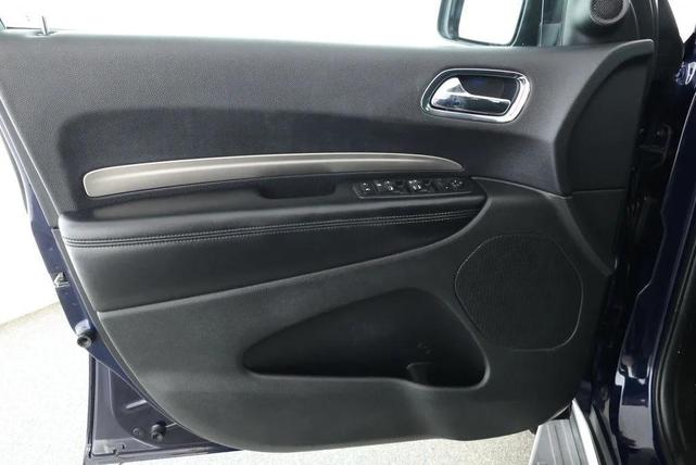 Photo of 2018 Blu By You Pearlcoat Dodge Durango