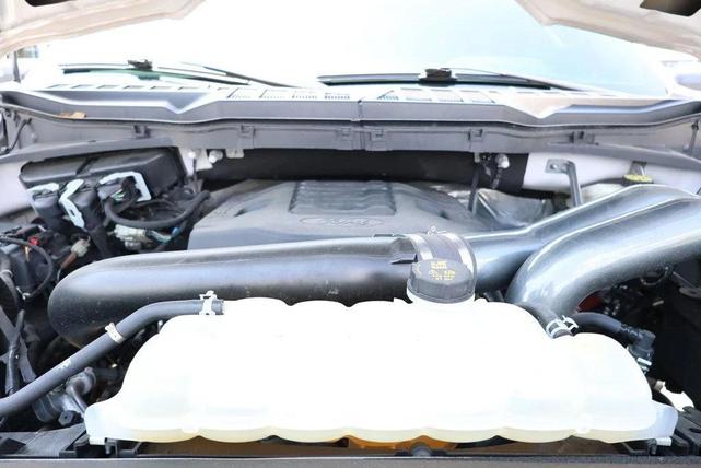 Photo of 2024 Ocean Blue Kia EV9