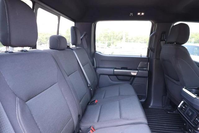Photo of 2024 Ocean Blue Kia EV9