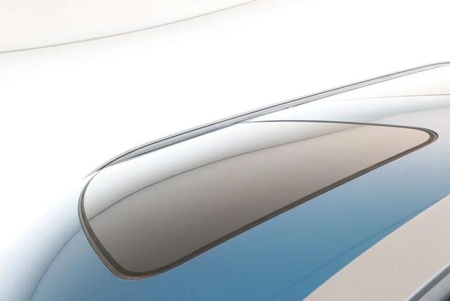 Photo of 2024 Ocean Blue Kia EV9