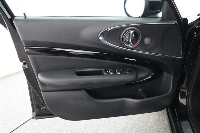 Photo of 2020 Midnight Black Metallic MINI Clubman
