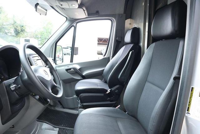 Photo of 2017 Brilliant Silver Metallic Mercedes-Benz Sprinter 2500