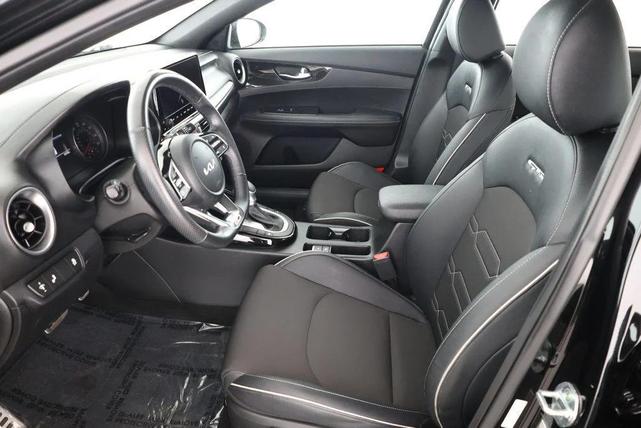 Photo of 2023 Aurora Black Kia Forte