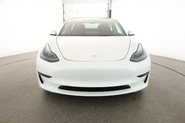 Photo of 2021 Pearl White Multi-Coat Tesla Model 3