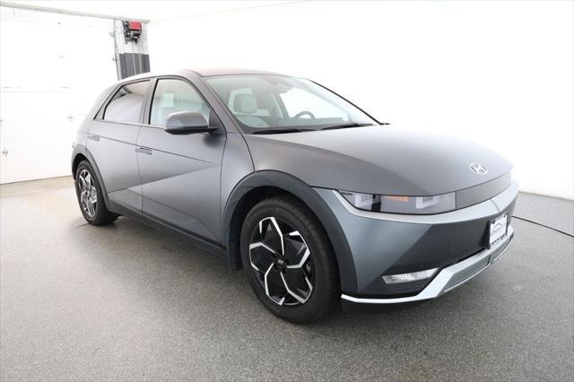 Photo of 2023 Shooting Star (Matte Gray) Hyundai IONIQ 5