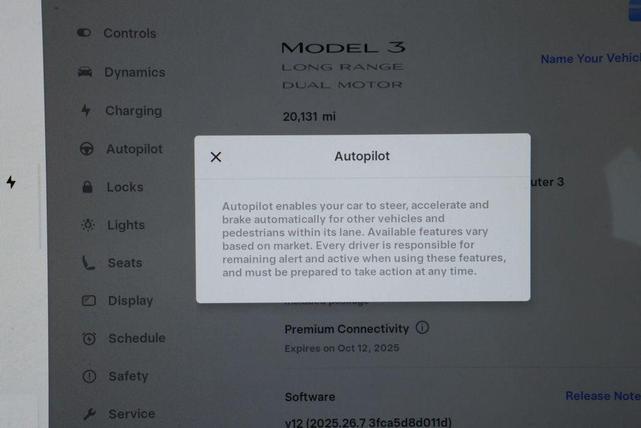 Photo of 2022 Deep Blue Metallic Tesla Model 3