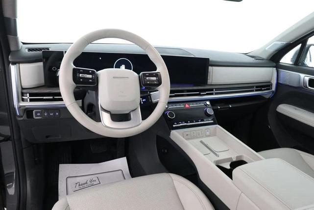 Photo of 2024 Hampton Gray Hyundai SANTA FE