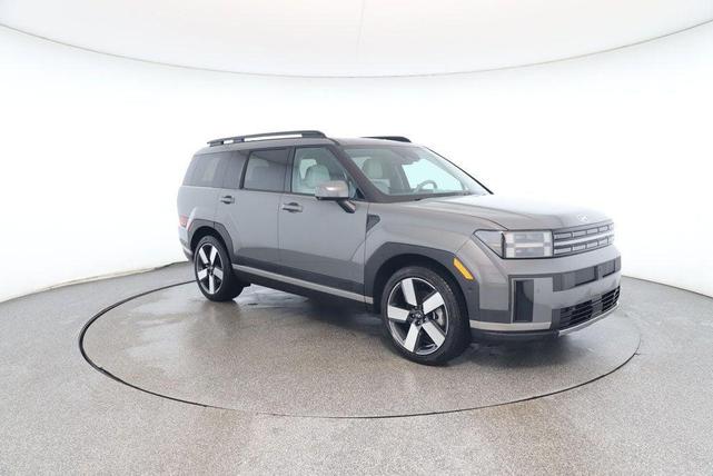 Photo of 2024 Hampton Gray Hyundai SANTA FE