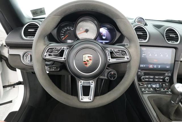Photo of 2023 White Porsche 718 Boxster