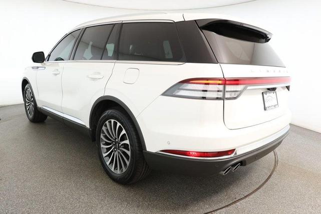 Photo of 2020 Pristine White Metallic Tri-Coat Lincoln Aviator