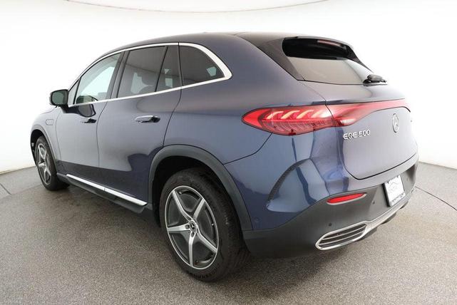 Photo of 2023 Twilight Blue Metallic Mercedes-Benz EQE 500