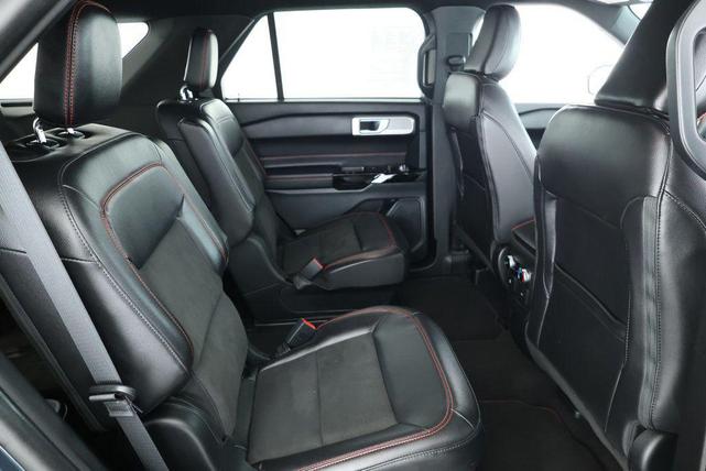Photo of 2023 STONE BLUE METALLIC Ford Explorer