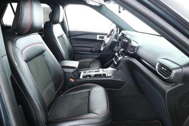 Photo of 2023 STONE BLUE METALLIC Ford Explorer