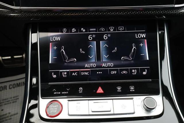 Photo of 2023 Glacier White Metallic Audi SQ7