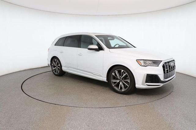 Photo of 2023 Glacier White Metallic Audi SQ7