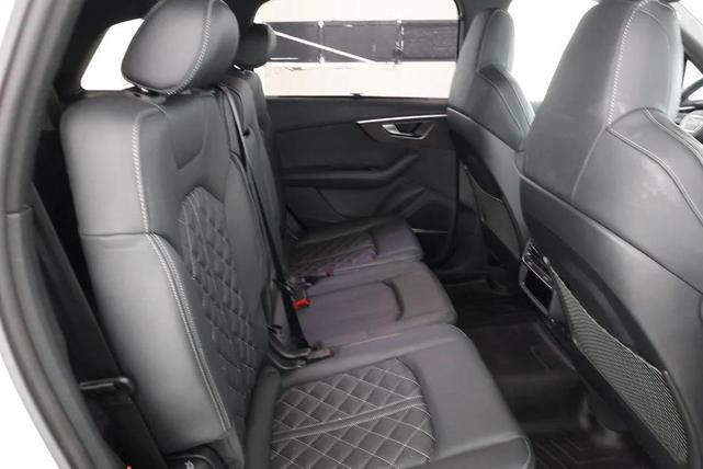 Photo of 2023 Glacier White Metallic Audi SQ7