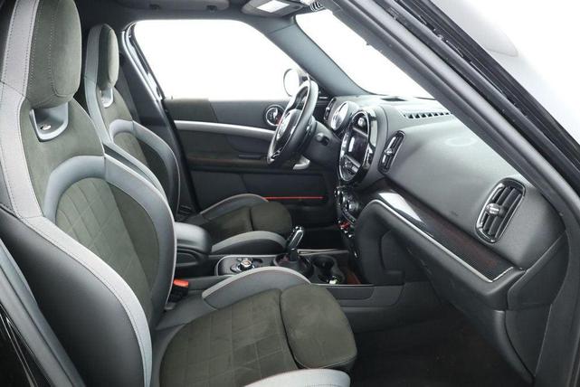 Photo of 2020 Midnight Black Metallic MINI Countryman