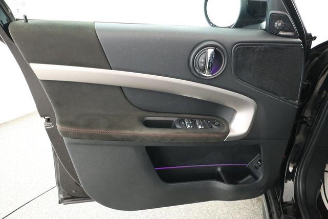 Photo of 2020 Midnight Black Metallic MINI Countryman