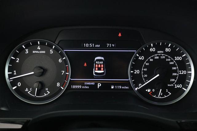 Photo of 2024 Glacier White INFINITI QX60