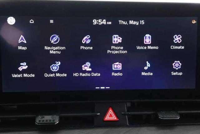 Photo of 2023 Ebony Black Kia Sportage