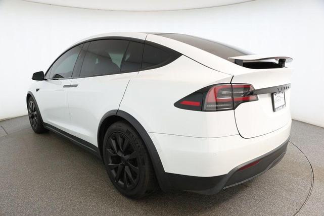 Photo of 2022 Pearl White Multi-Coat Tesla Model X