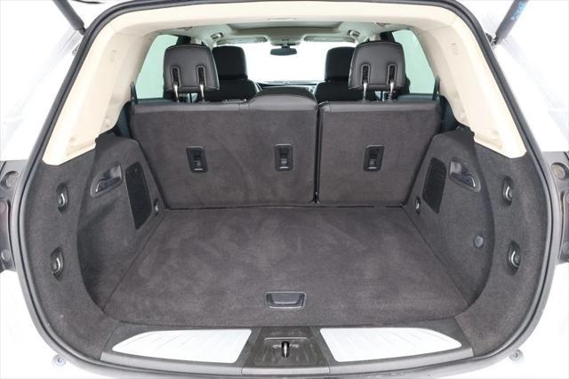 Photo of 2017 Galaxy Silver Metallic Buick Envision