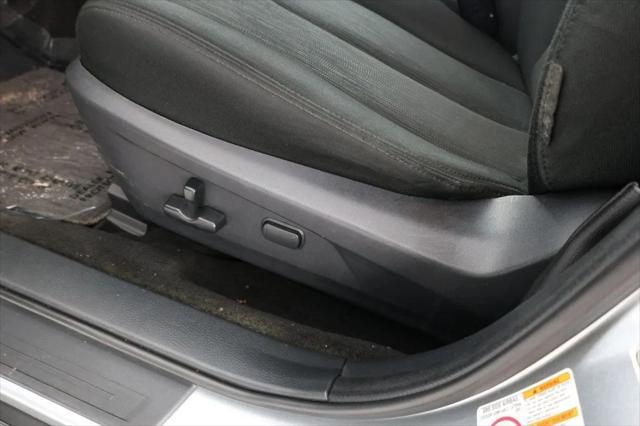 Photo of 2014 Ice Silver Metallic Subaru Outback