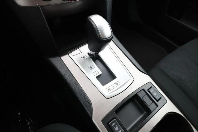 Photo of 2014 Ice Silver Metallic Subaru Outback