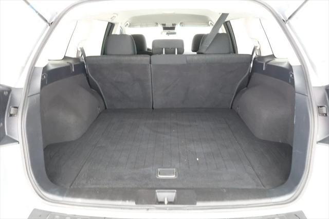 Photo of 2014 Ice Silver Metallic Subaru Outback