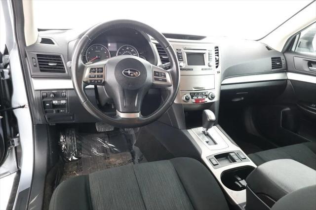 Photo of 2014 Ice Silver Metallic Subaru Outback