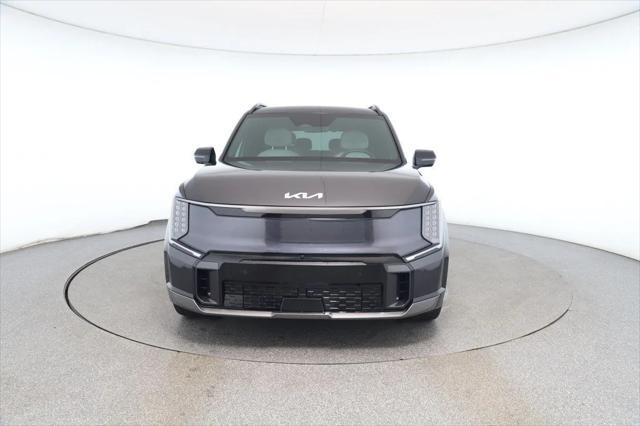 Photo of 2024 Panthera Metal Kia EV9