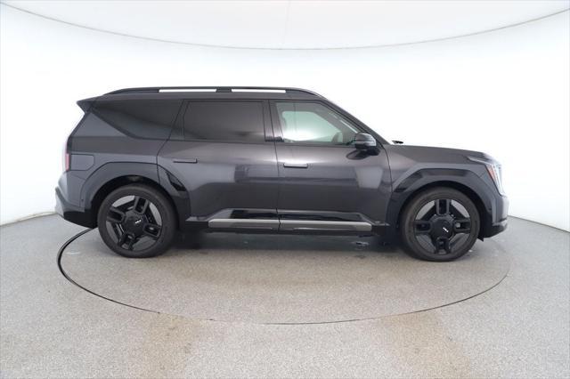 Photo of 2024 Panthera Metal Kia EV9