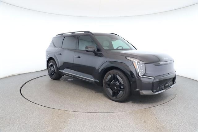 Photo of 2024 Panthera Metal Kia EV9