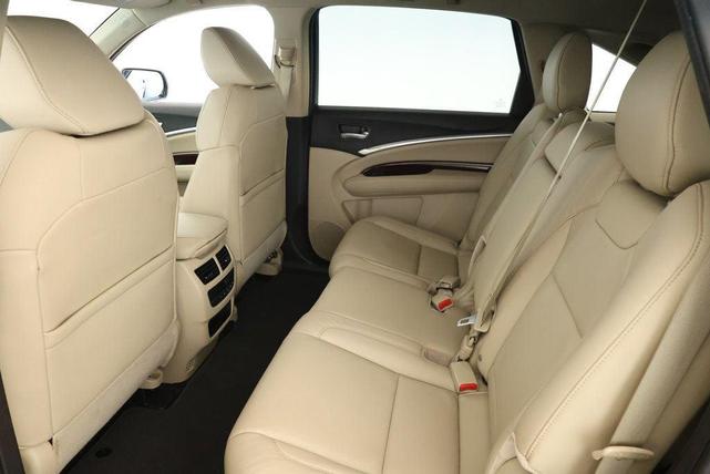 Photo of 2015 White Diamond Pearl Acura MDX