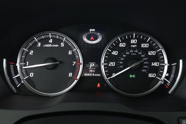 Photo of 2015 White Diamond Pearl Acura MDX