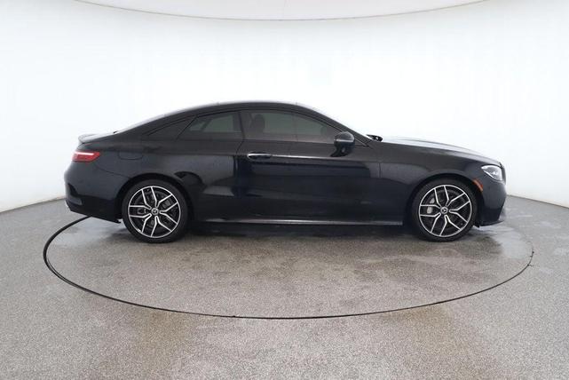 Photo of 2023 Black Mercedes-Benz E-Class