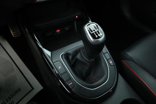 Photo of 2023 Snow White Pearl Kia Forte