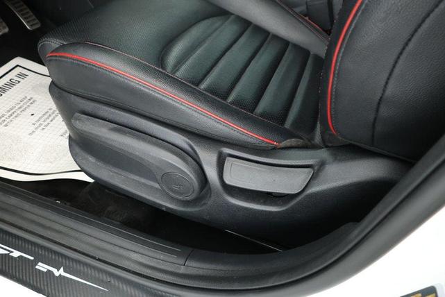 Photo of 2023 Snow White Pearl Kia Forte