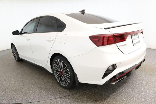 Photo of 2023 Snow White Pearl Kia Forte