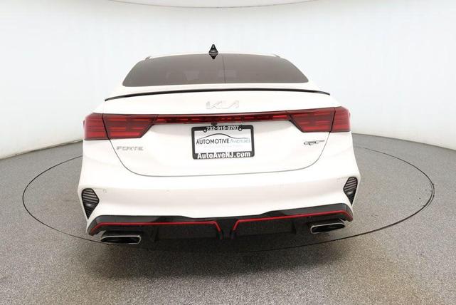 Photo of 2023 Snow White Pearl Kia Forte