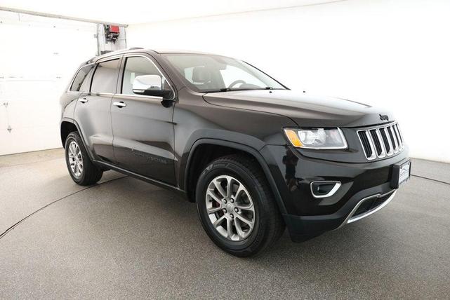 Photo of 2015 Brilliant Black Crystal Pearlcoat Jeep Grand Cherokee