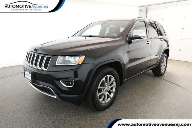 Photo of 2015 Brilliant Black Crystal Pearlcoat Jeep Grand Cherokee
